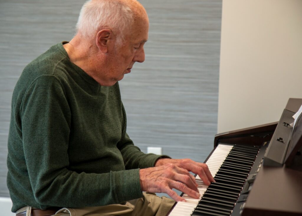 28 Large - Rivertown Ridge